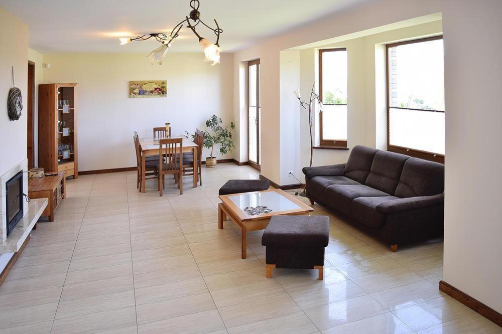 Villa Dom U Zbyszka Z Prywatna Plaza Kiedrowice Esterno foto