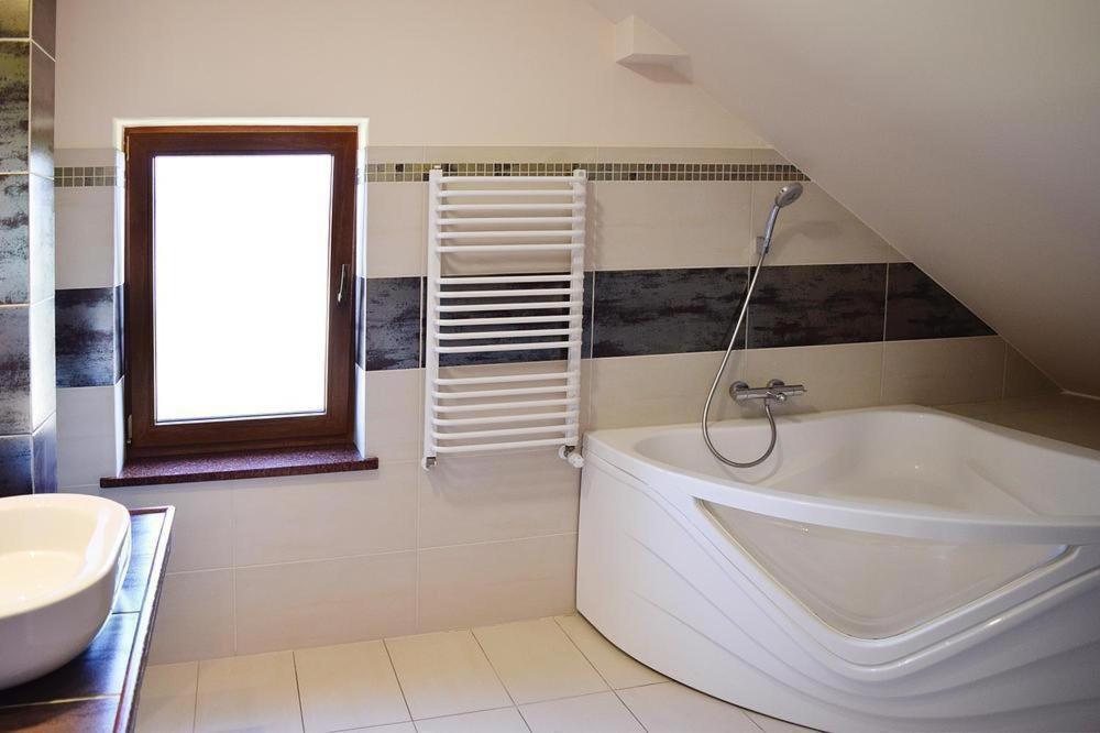 Villa Dom U Zbyszka Z Prywatna Plaza Kiedrowice Esterno foto